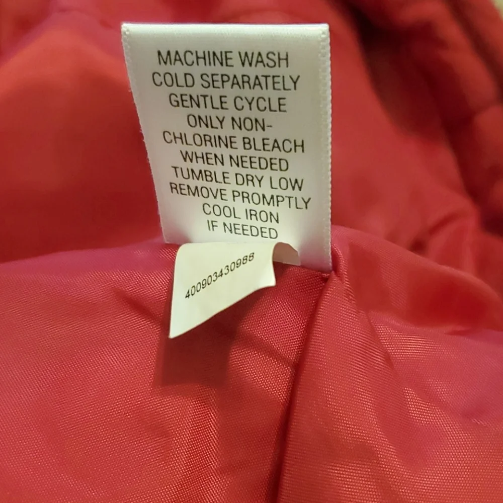 Croft & Barrow Quilted Scarlet Vest - Picture 3 of 4